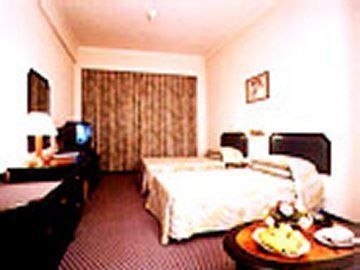 Hotel Golden Dragon Kunming Exterior foto